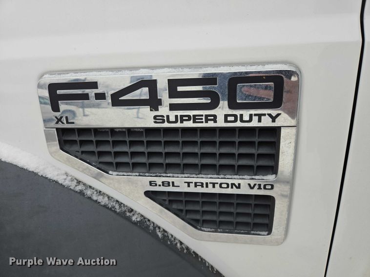 image for item ES2593 2008 Ford F450 bucket truck