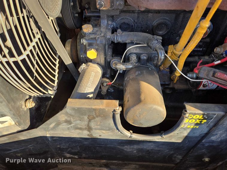 image for item ES2751 Sullair 185DPQJD air compressor