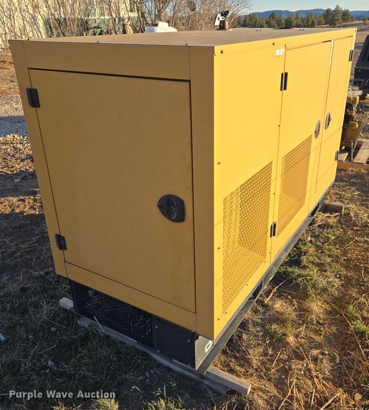 image for item ES2753 2006 Olympian G50F3 generator