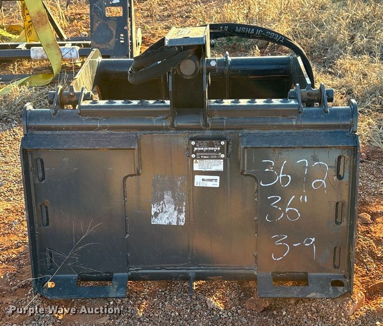 image for item ES5605 2023 Bobcat 36