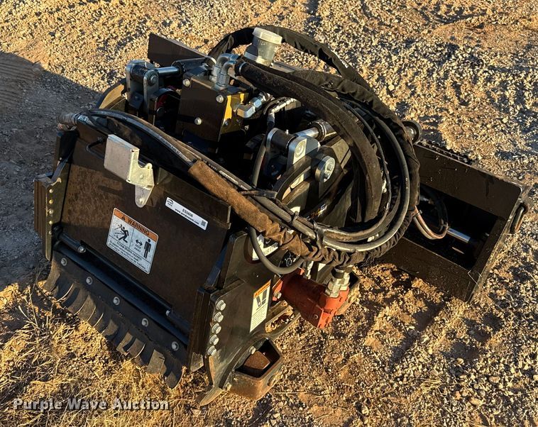 image for item ES5606 John Deere CP24E skid steer cold planer