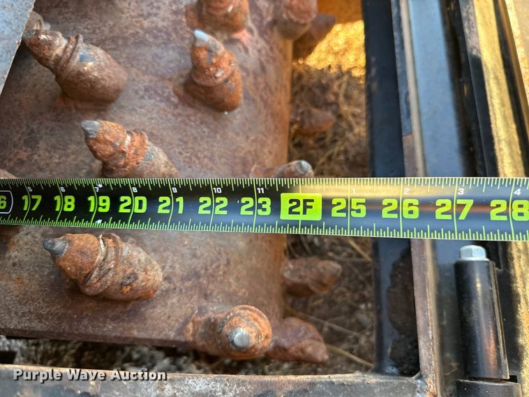 image for item ES5606 John Deere CP24E skid steer cold planer