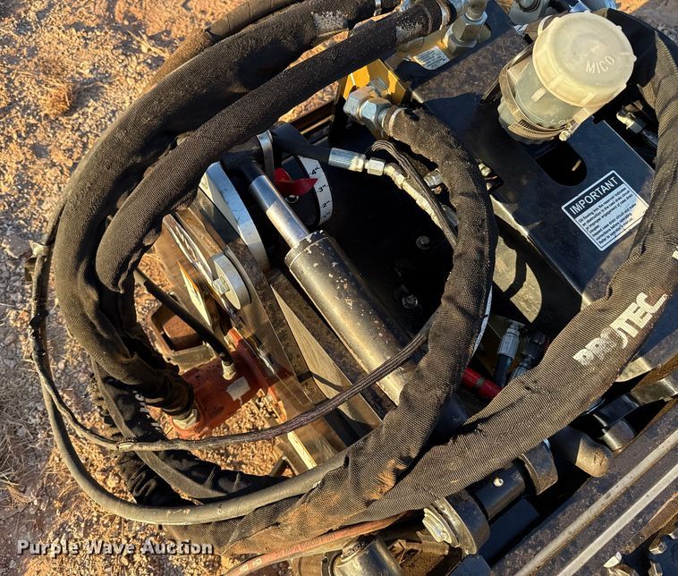 image for item ES5606 John Deere CP24E skid steer cold planer