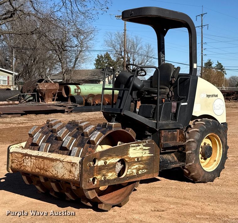 image for item ES5660 Ingersoll Rand SD-45F TF single drum vibratory roller