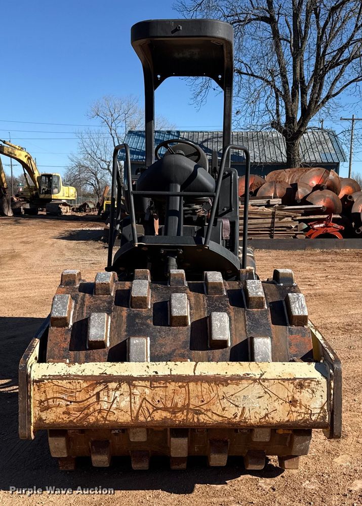 image for item ES5660 Ingersoll Rand SD-45F TF single drum vibratory roller