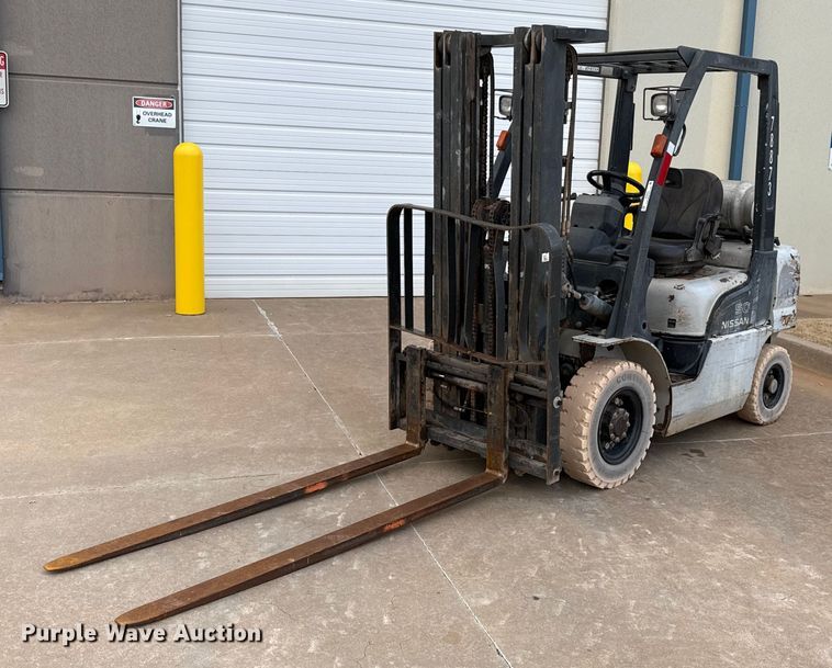 image for item ES5662 2006 Nissan MPL02A25LV forklift