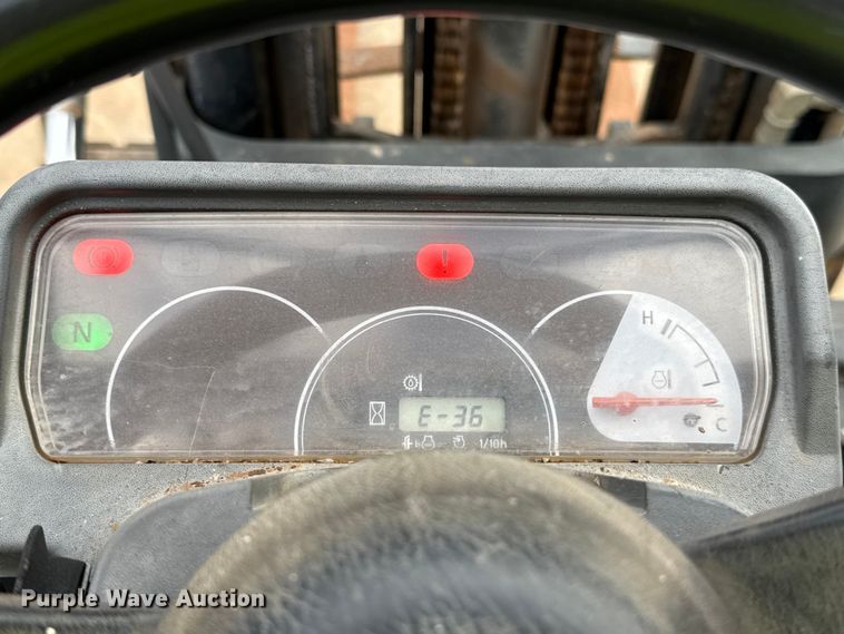 image for item ES5662 2006 Nissan MPL02A25LV forklift