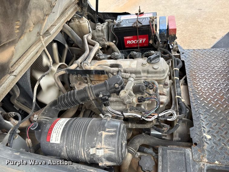 image for item ES5662 2006 Nissan MPL02A25LV forklift