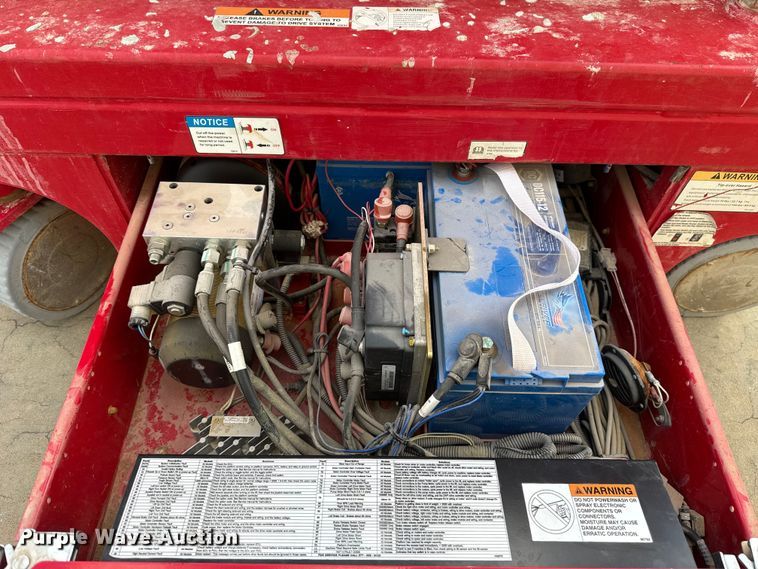 image for item ES5663 2022 MEC Micro 19 scissor lift