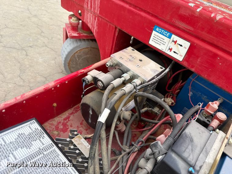 image for item ES5663 2022 MEC Micro 19 scissor lift