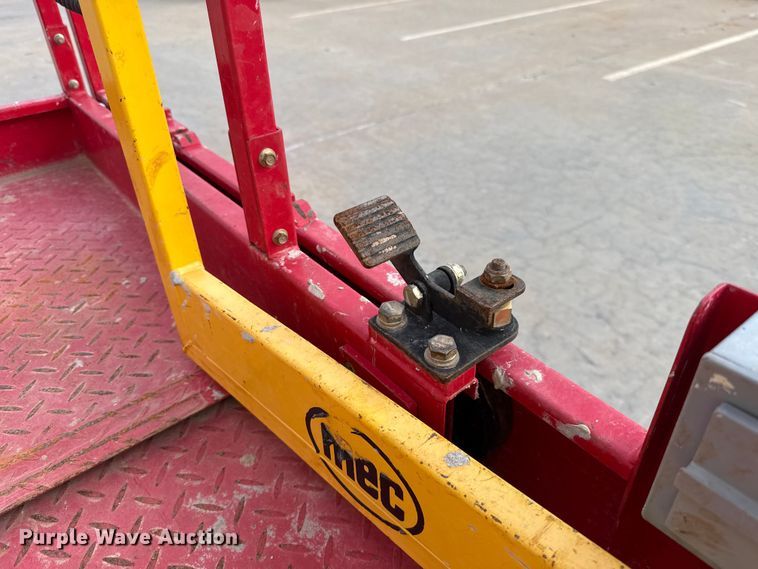 image for item ES5663 2022 MEC Micro 19 scissor lift