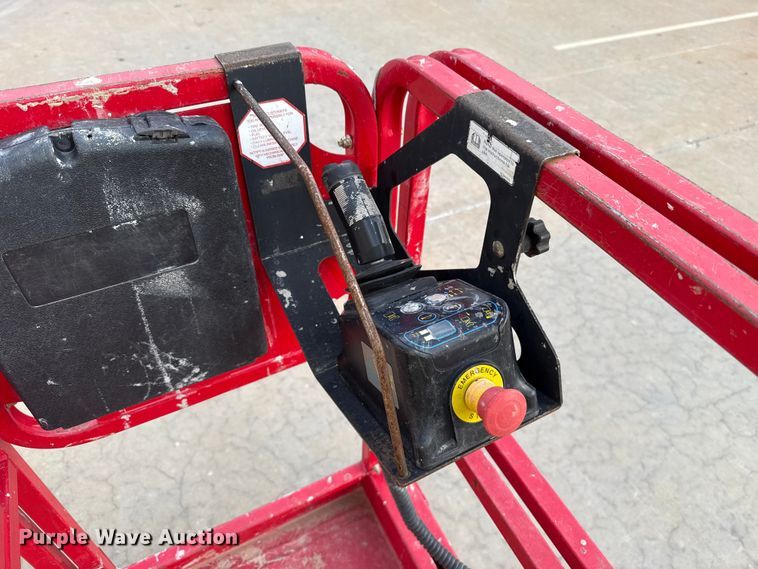 image for item ES5663 2022 MEC Micro 19 scissor lift