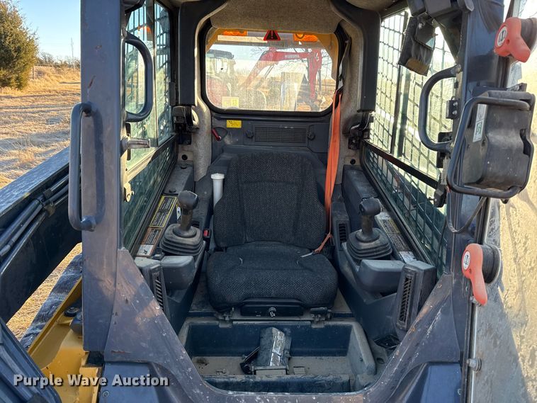 image for item ES5680 2020 John Deere 333G tracked skid steer loader