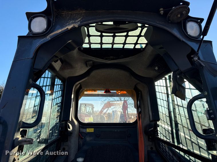 image for item ES5680 2020 John Deere 333G tracked skid steer loader