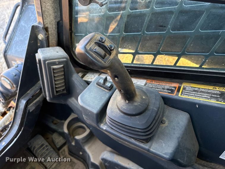 image for item ES5680 2020 John Deere 333G tracked skid steer loader