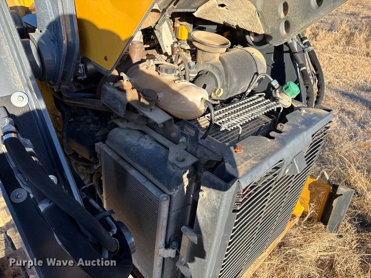 image for item ES5680 2020 John Deere 333G tracked skid steer loader