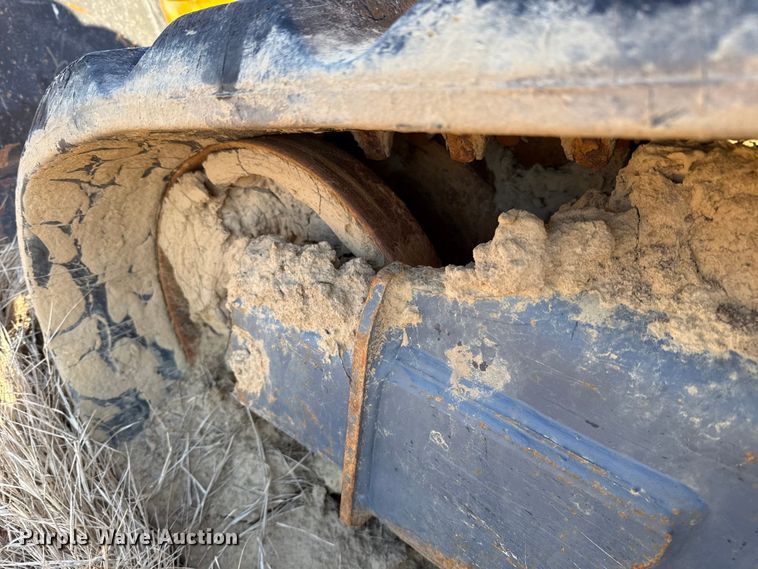 image for item ES5680 2020 John Deere 333G tracked skid steer loader