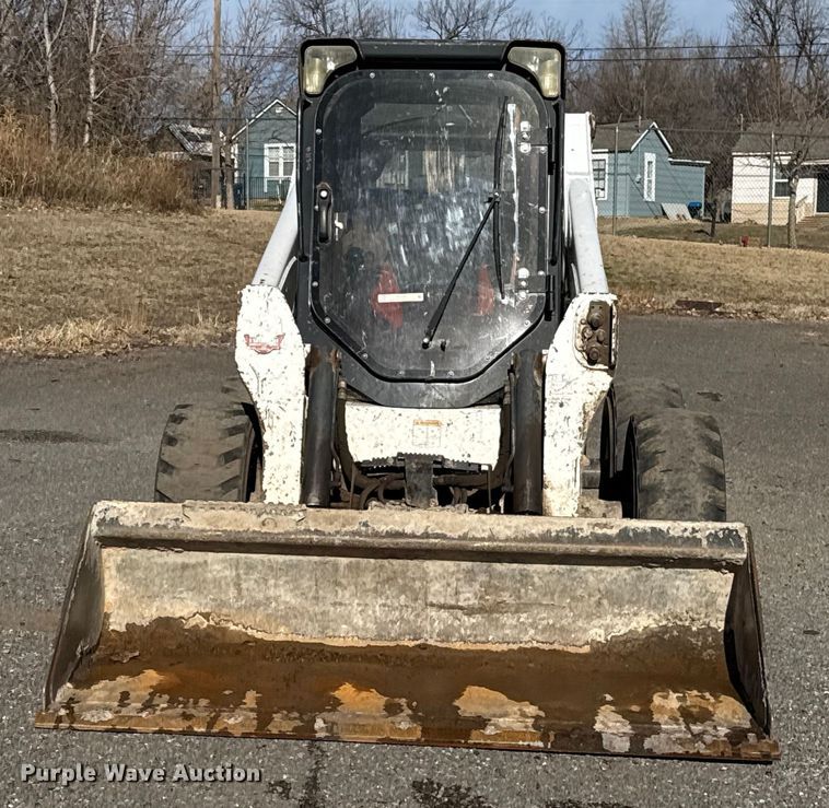 image for item ES5697 2014 Bobcat S650 skid steer loader