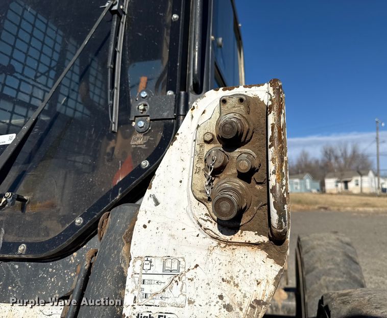 image for item ES5697 2014 Bobcat S650 skid steer loader