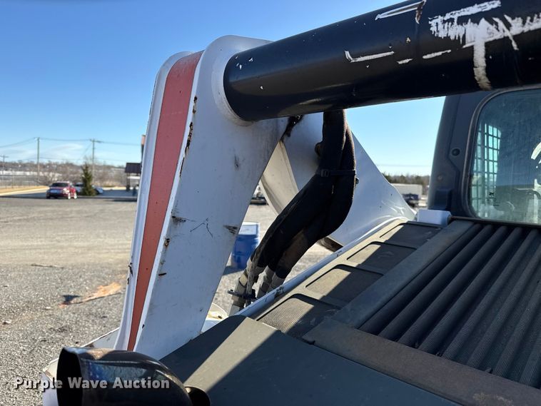 image for item ES5697 2014 Bobcat S650 skid steer loader