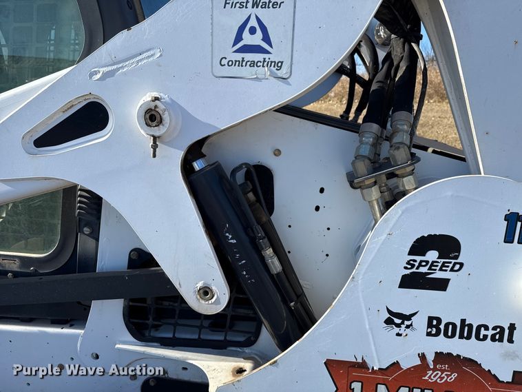 image for item ES5697 2014 Bobcat S650 skid steer loader