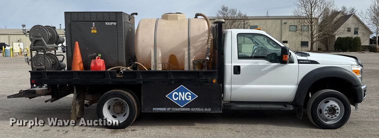 image for item ES5711 2011 Ford F550 Super Duty XL flatbed truck