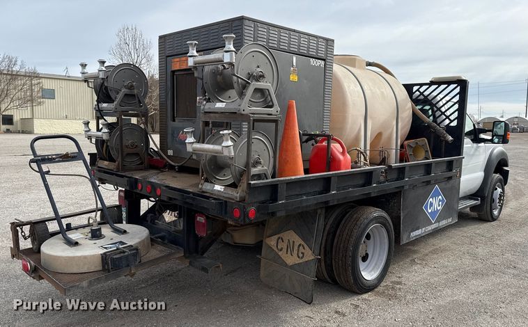 image for item ES5711 2011 Ford F550 Super Duty XL flatbed truck