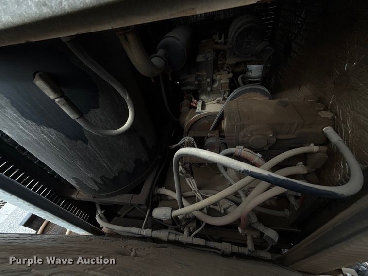 image for item ES5711 2011 Ford F550 Super Duty XL flatbed truck