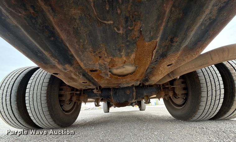 image for item ES5712 2011 Ford F350 Super Duty XL dump bed pickup truck