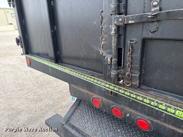 image for item ES5713 2012 Ford F350 Super Duty XL dump bed pickup truck