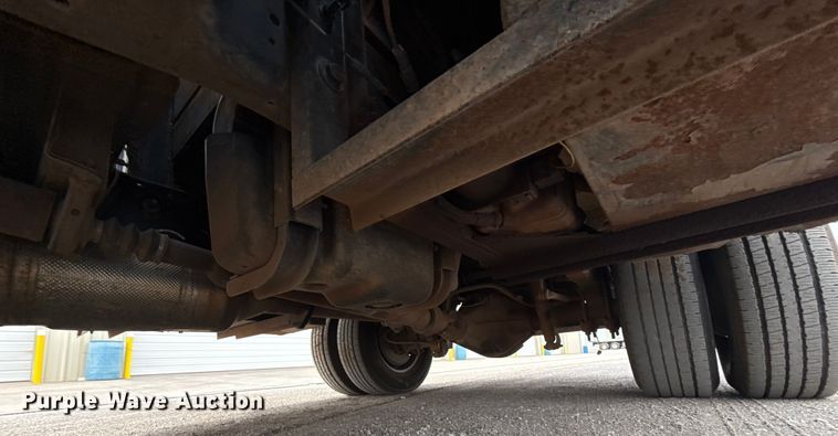 image for item ES5713 2012 Ford F350 Super Duty XL dump bed pickup truck