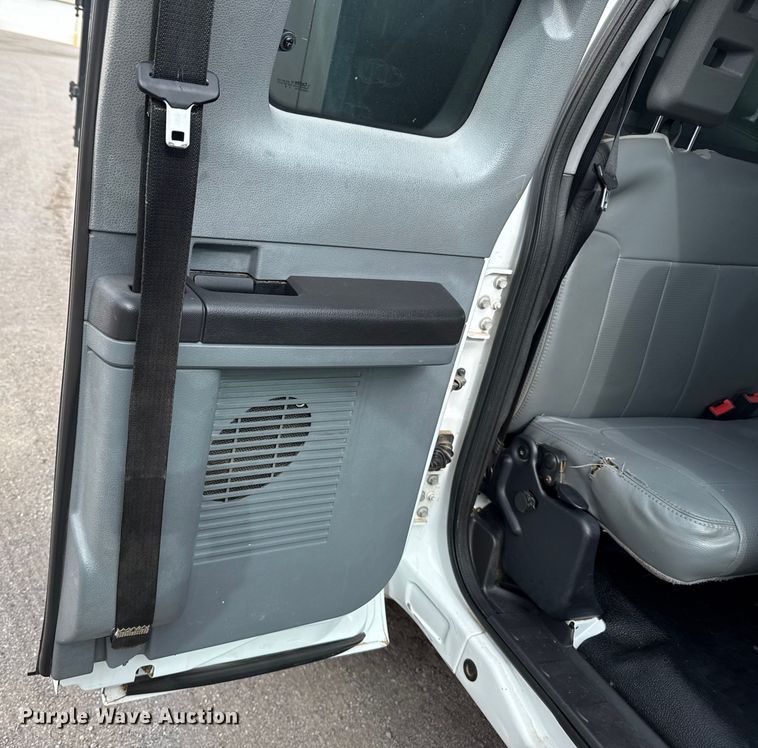 image for item ES5713 2012 Ford F350 Super Duty XL dump bed pickup truck