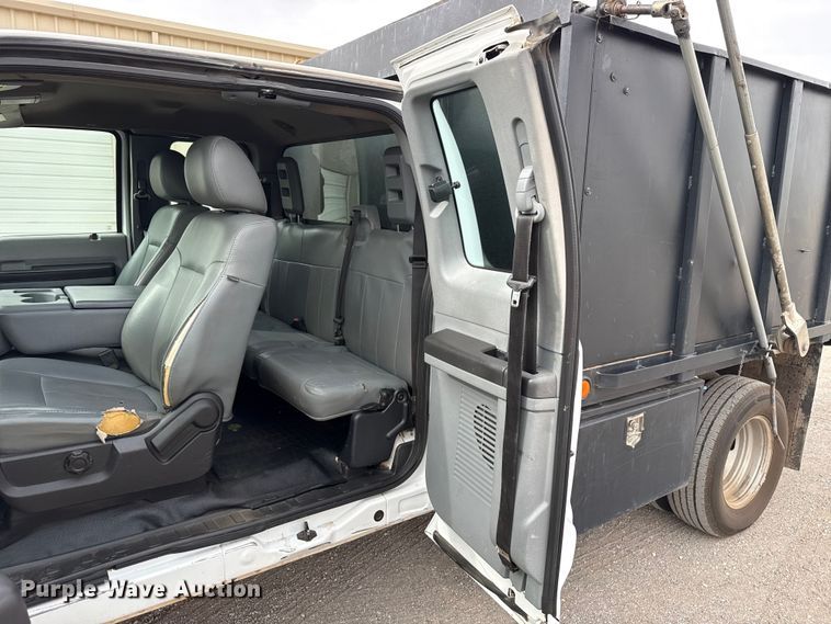 image for item ES5713 2012 Ford F350 Super Duty XL dump bed pickup truck