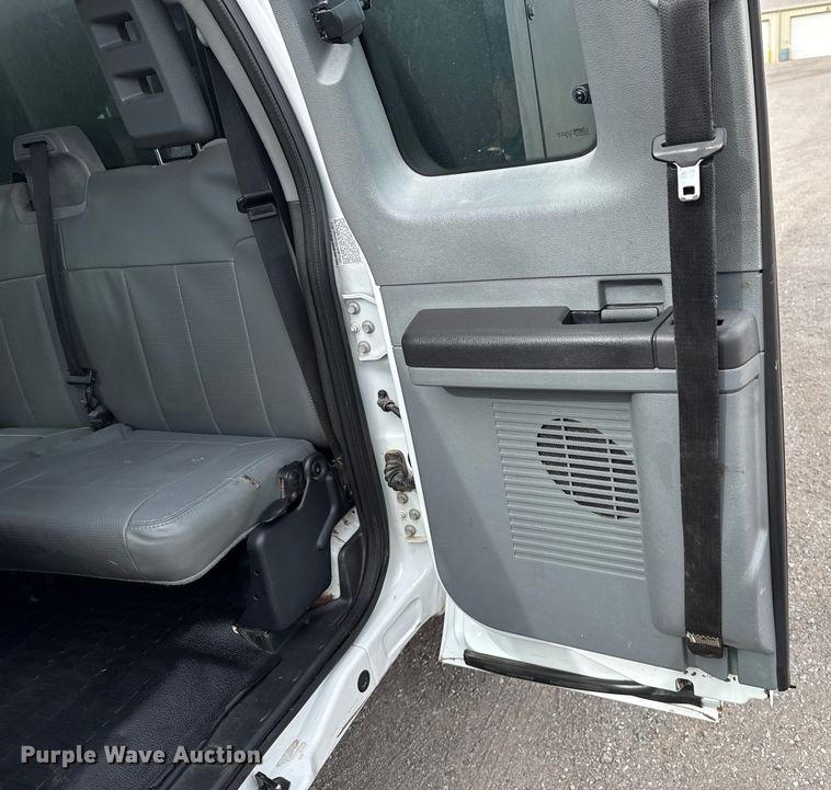 image for item ES5713 2012 Ford F350 Super Duty XL dump bed pickup truck