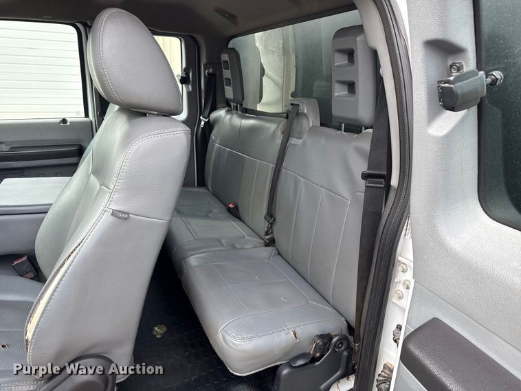 image for item ES5713 2012 Ford F350 Super Duty XL dump bed pickup truck