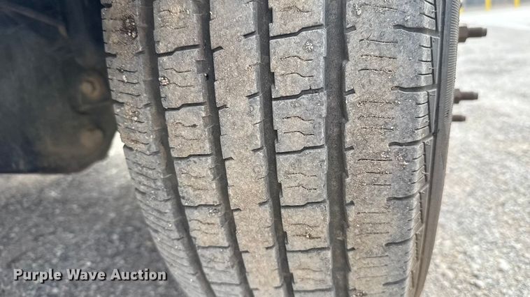 image for item ES5713 2012 Ford F350 Super Duty XL dump bed pickup truck