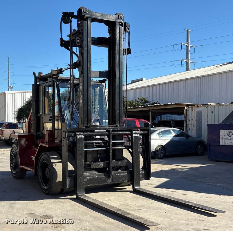 image for item ES8509 2001 Taylor TX180 forklift