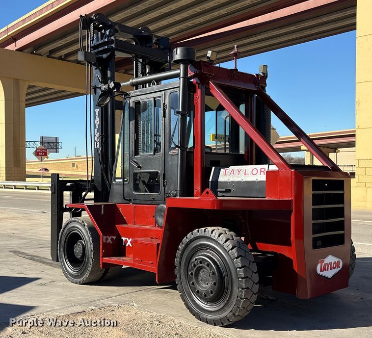 image for item ES8509 2001 Taylor TX180 forklift