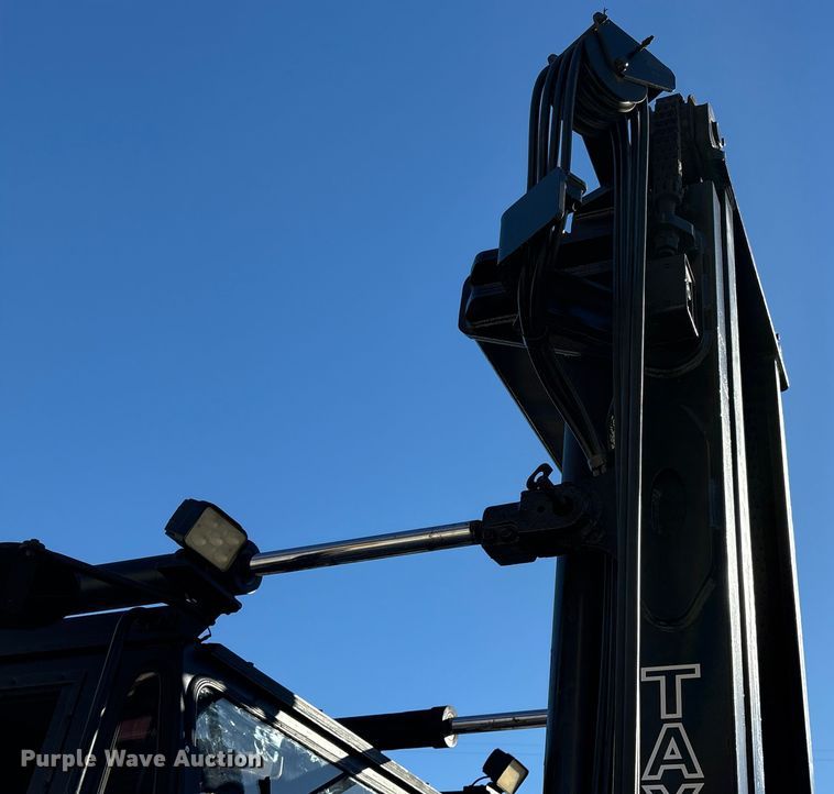 image for item ES8509 2001 Taylor TX180 forklift