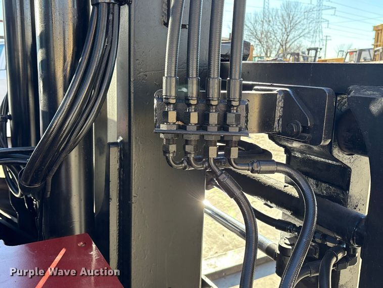 image for item ES8509 2001 Taylor TX180 forklift