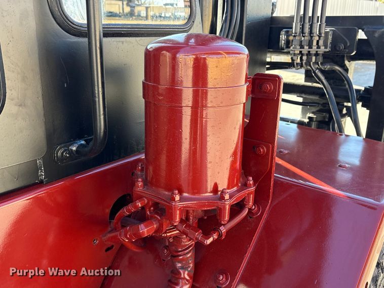 image for item ES8509 2001 Taylor TX180 forklift