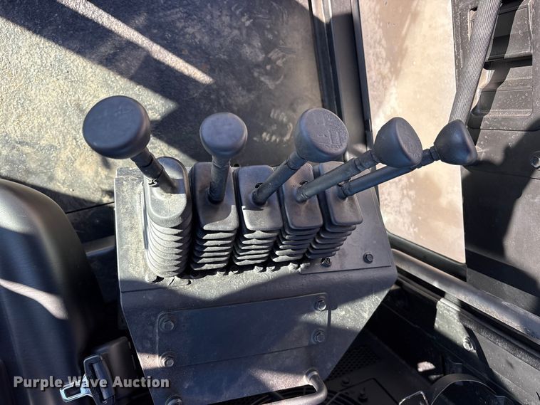 image for item ES8509 2001 Taylor TX180 forklift