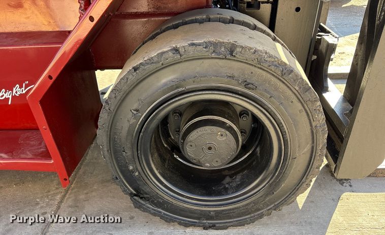 image for item ES8509 2001 Taylor TX180 forklift