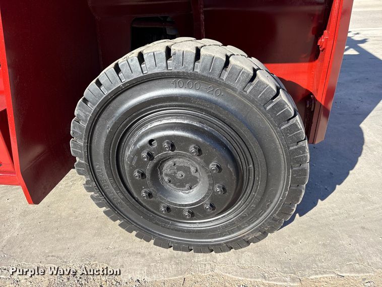 image for item ES8509 2001 Taylor TX180 forklift