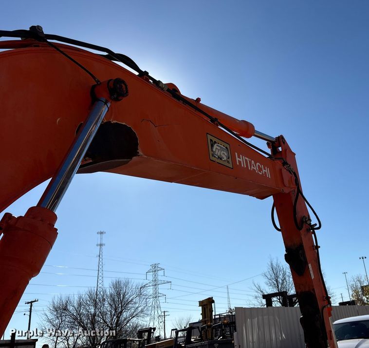 image for item ES8510 2012 Hitachi Zaxis 120-3 excavator