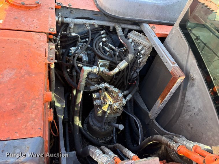 image for item ES8510 2012 Hitachi Zaxis 120-3 excavator