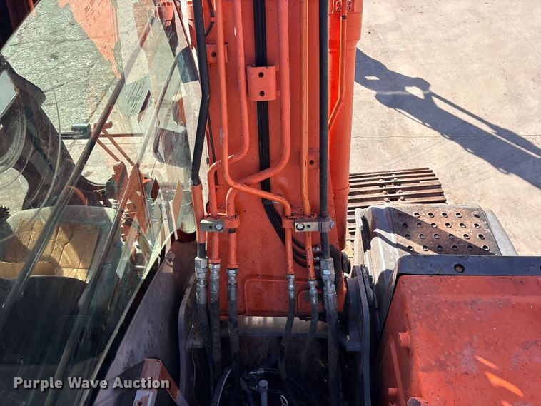 image for item ES8510 2012 Hitachi Zaxis 120-3 excavator