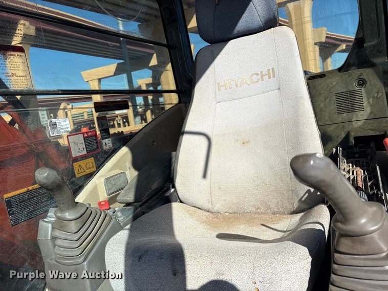 image for item ES8510 2012 Hitachi Zaxis 120-3 excavator