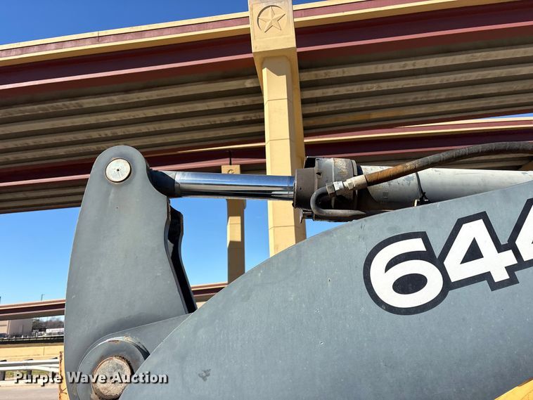 image for item ES8511 2012 John Deere 644K wheel loader