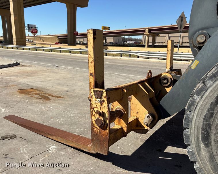 image for item ES8511 2012 John Deere 644K wheel loader